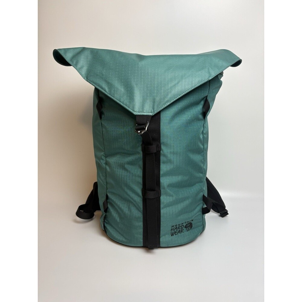 Mountain Hardwear Camp 4 32L Backpack Green Nylon Water Resistant